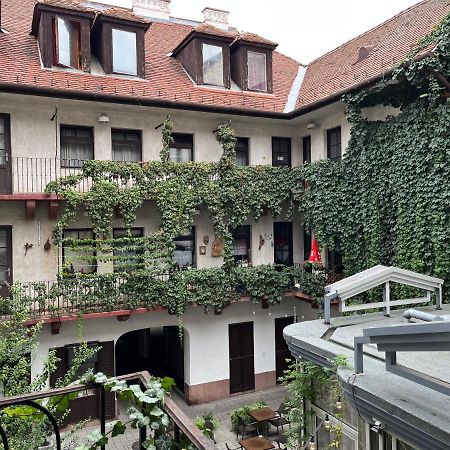 Wiener Garden Győr Eksteriør billede